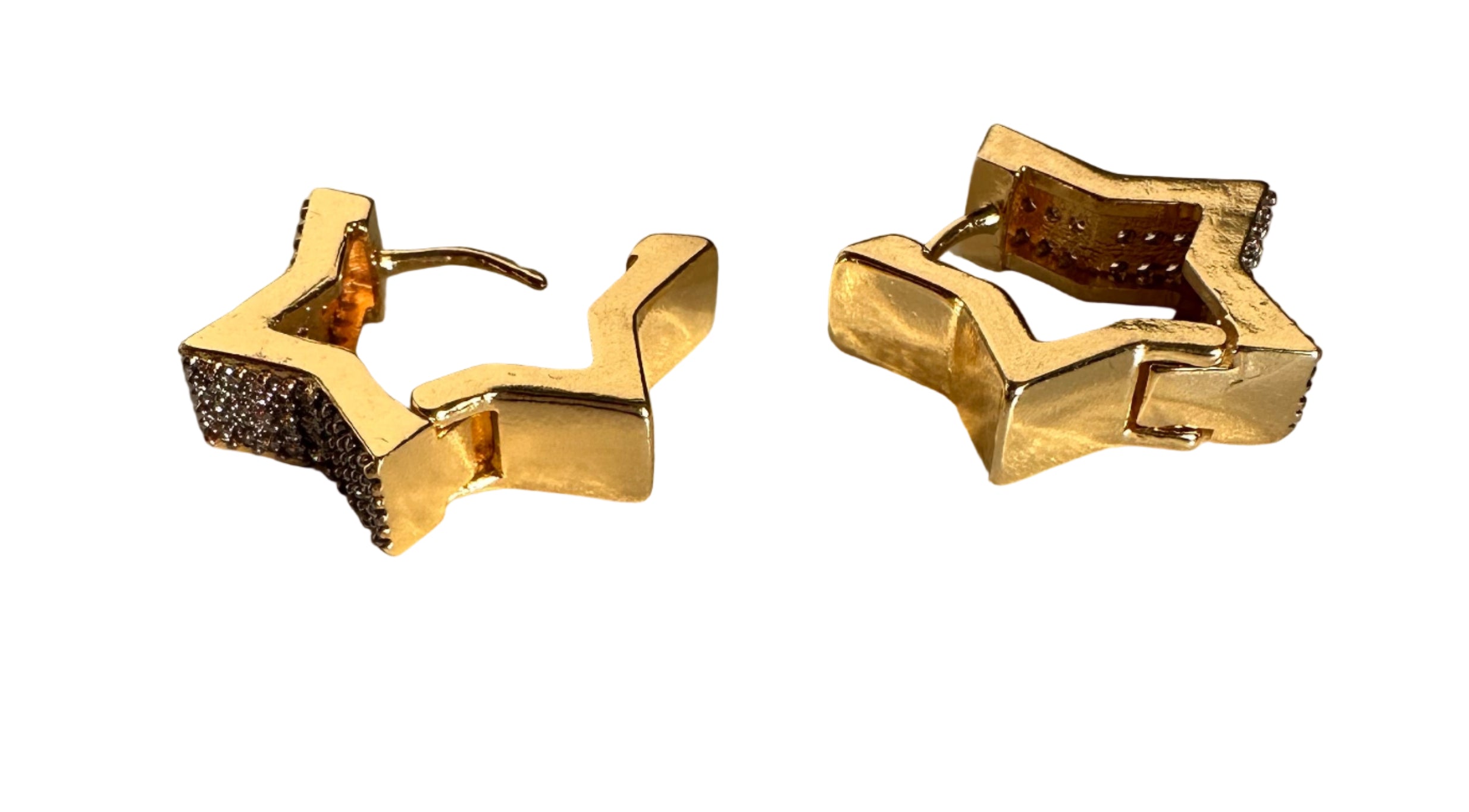 Cekeste Stern-Creolen