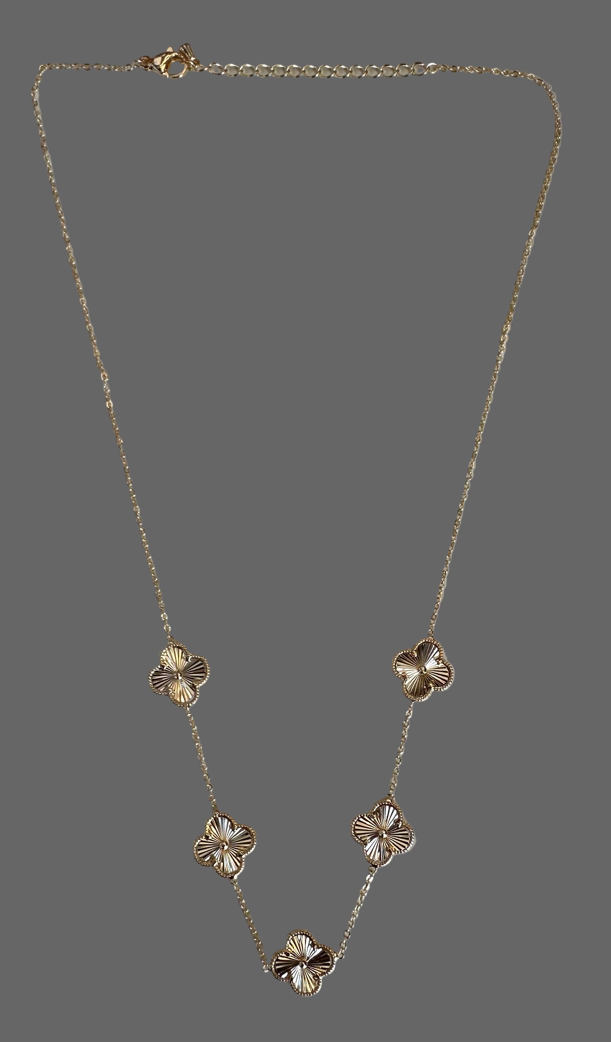 Glänzende Clover-Kette