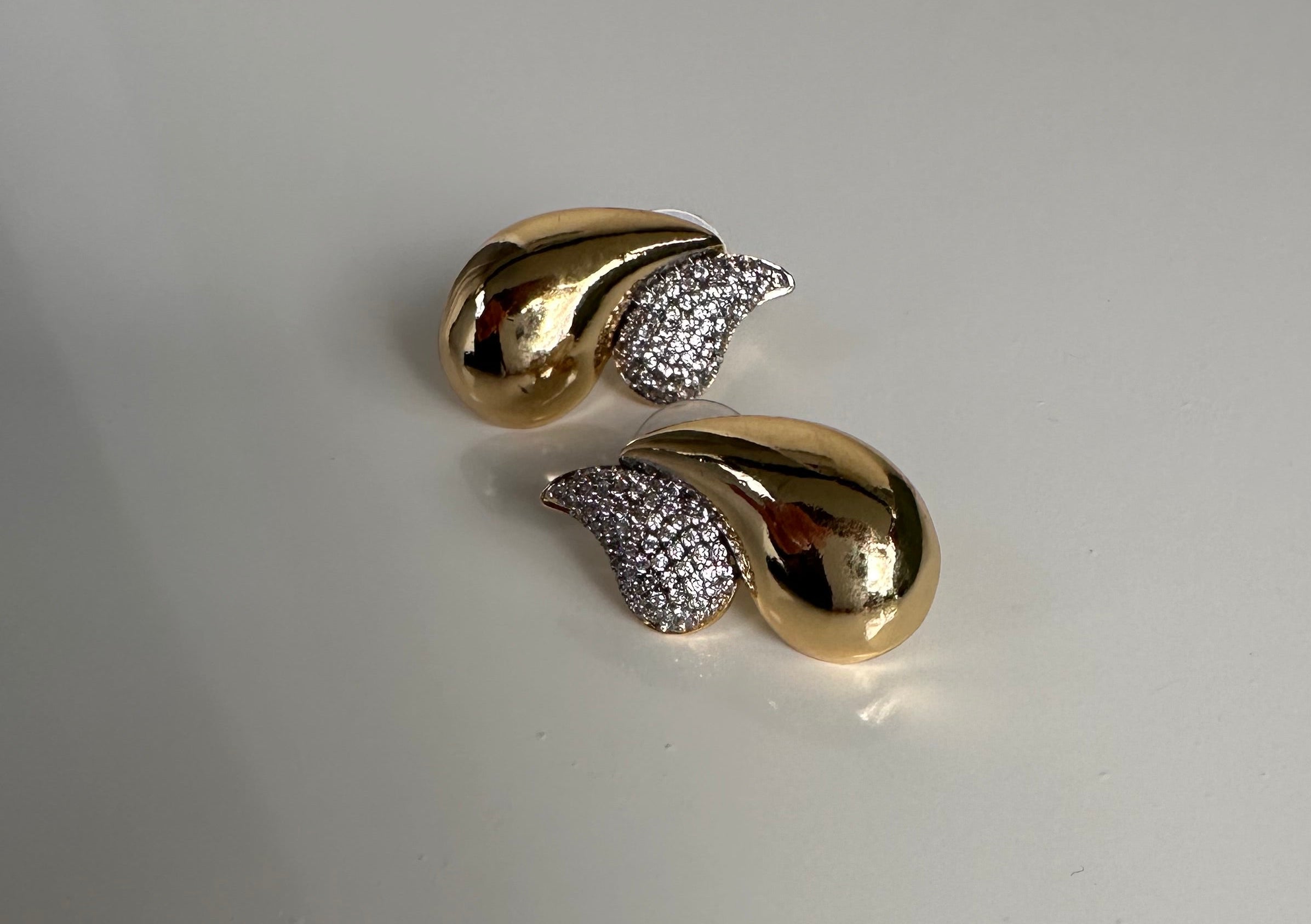 Aurelia Tropfenohrringe