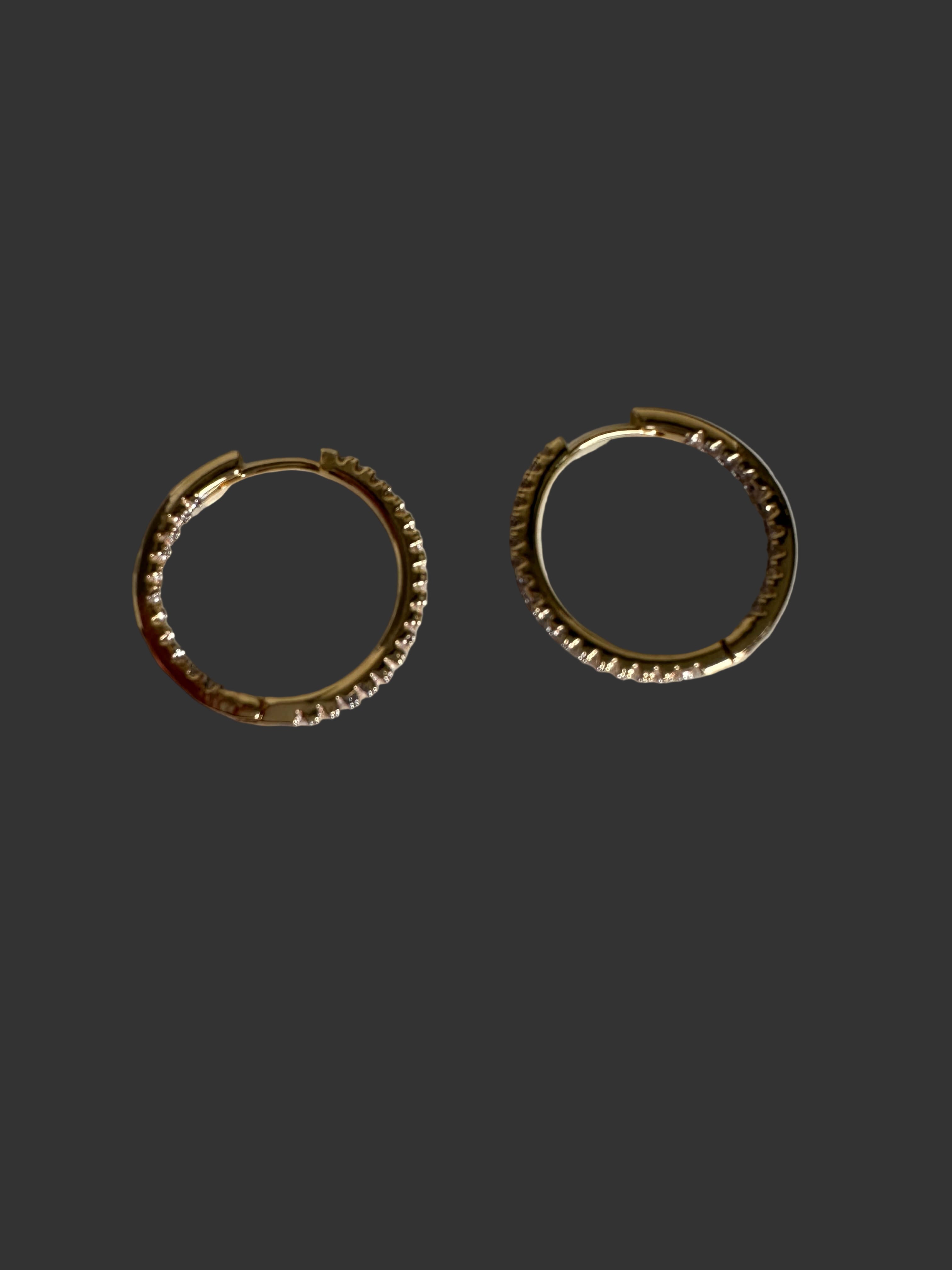 Velina Creolen Vorderansicht