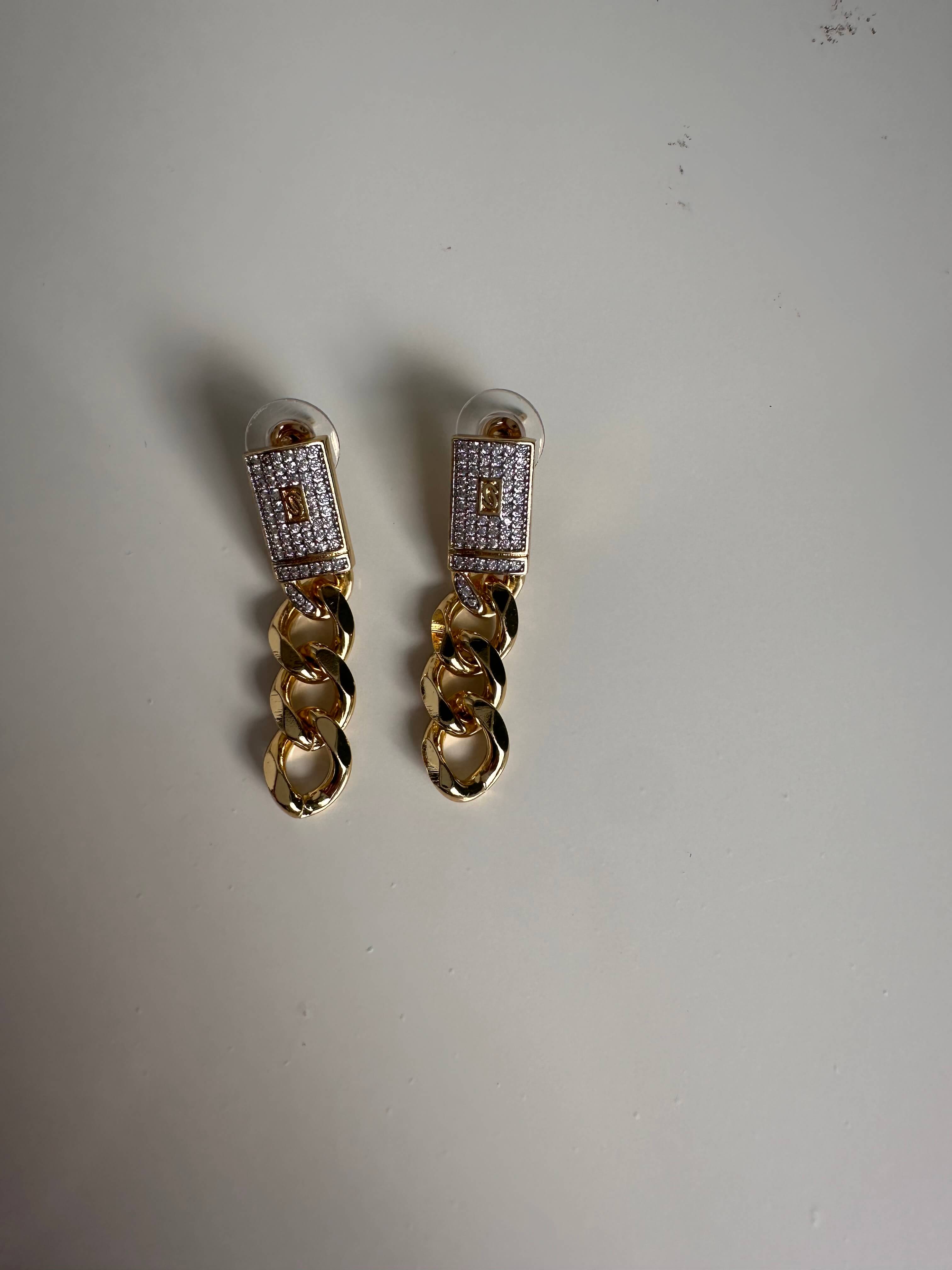 Elora Ohrringe gold Dateiansicht vorne