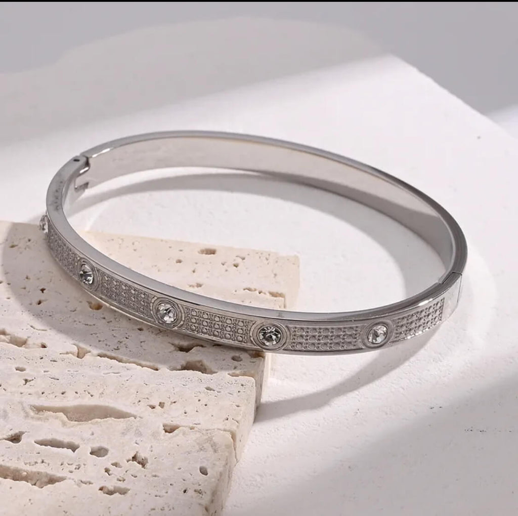 18 karat vergoldet  Love Bracelet mit schlichtem, modernem Design