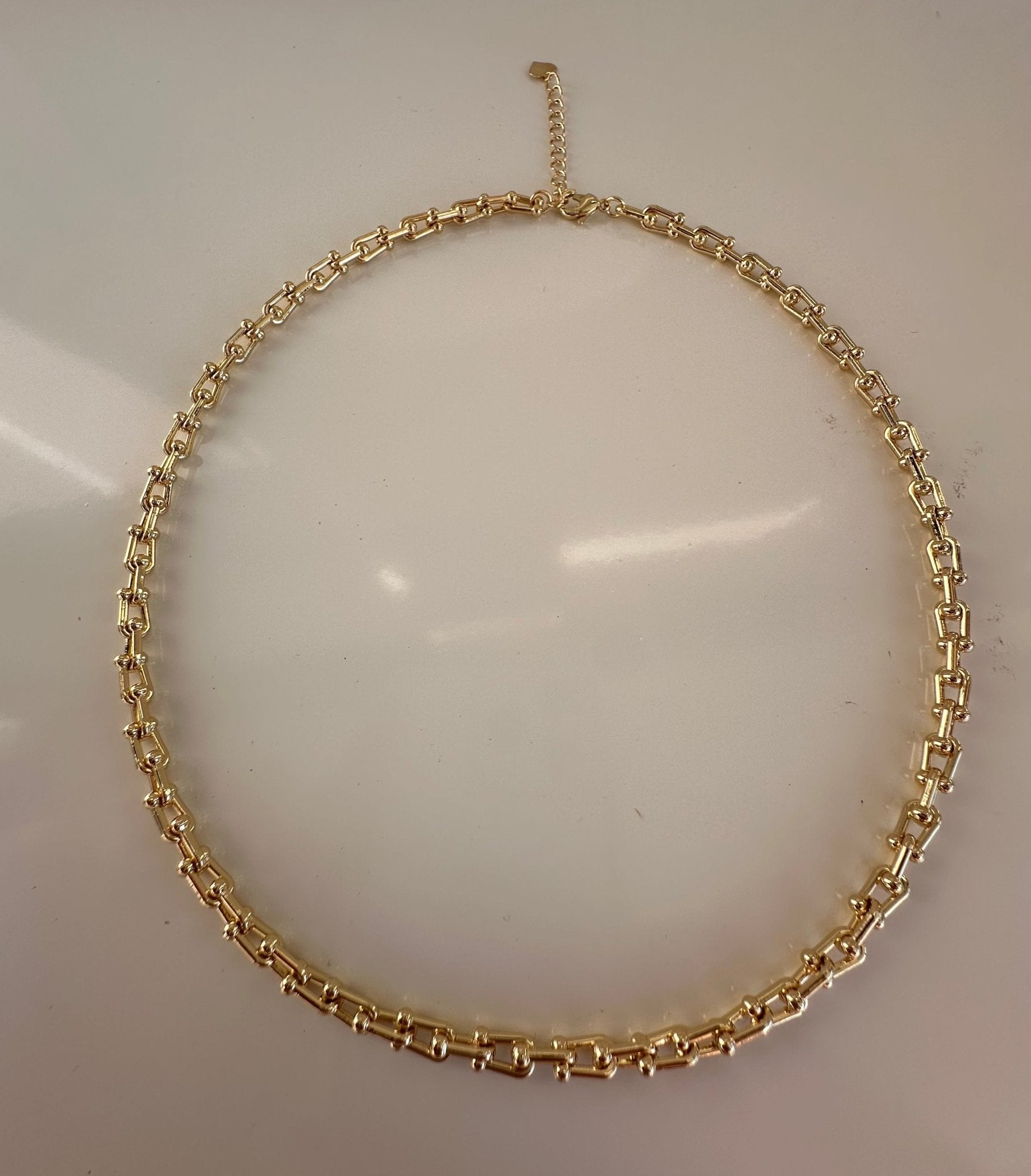 Elegante Kette Damen - Zeitloser Edelstahl Schmuck