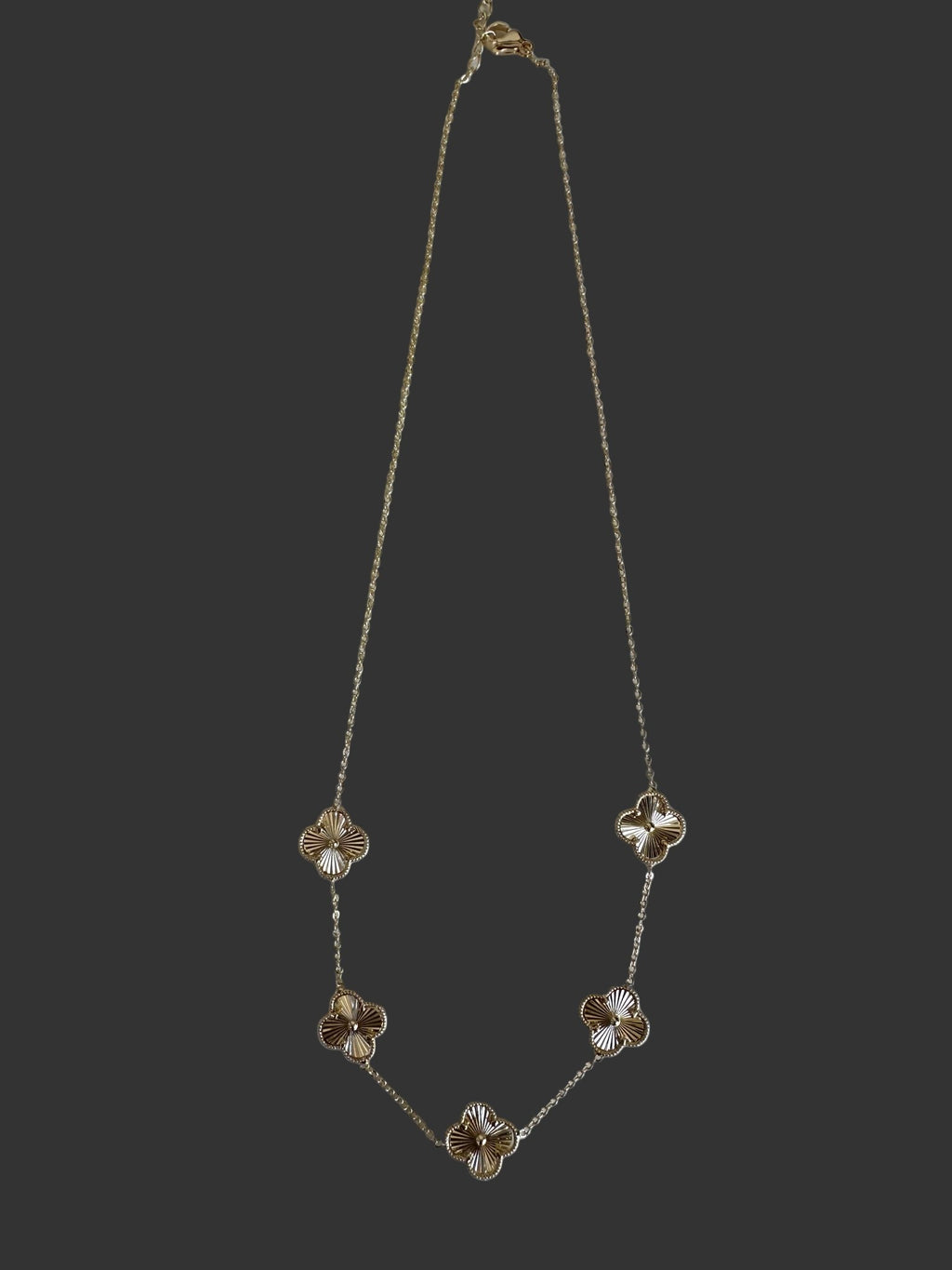 Kleeblatt Kette Damen - Glänzende Clover-Kette aus Edelstahl